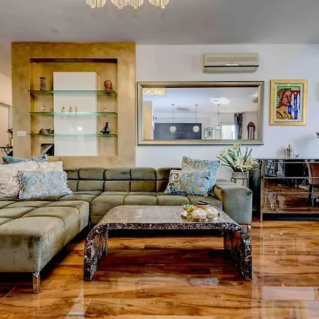 Spacious Lux Apartmán Split