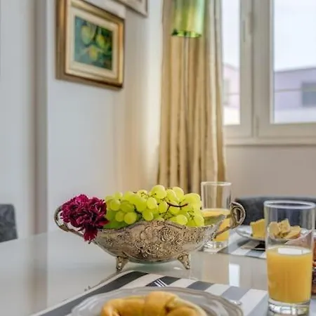 Spacious Lux *
