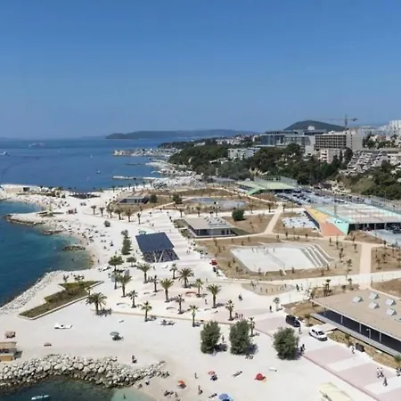 公寓 Spacious Lux *