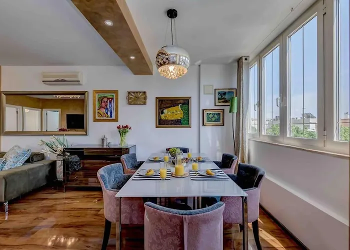 Spacious Lux 公寓 *