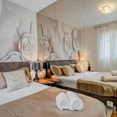 Spacious Lux Split
